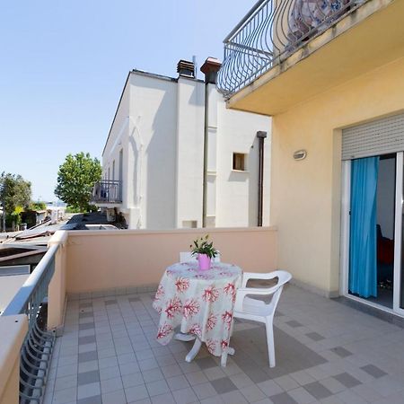 Hotel Giannella Ρίμινι Εξωτερικό φωτογραφία