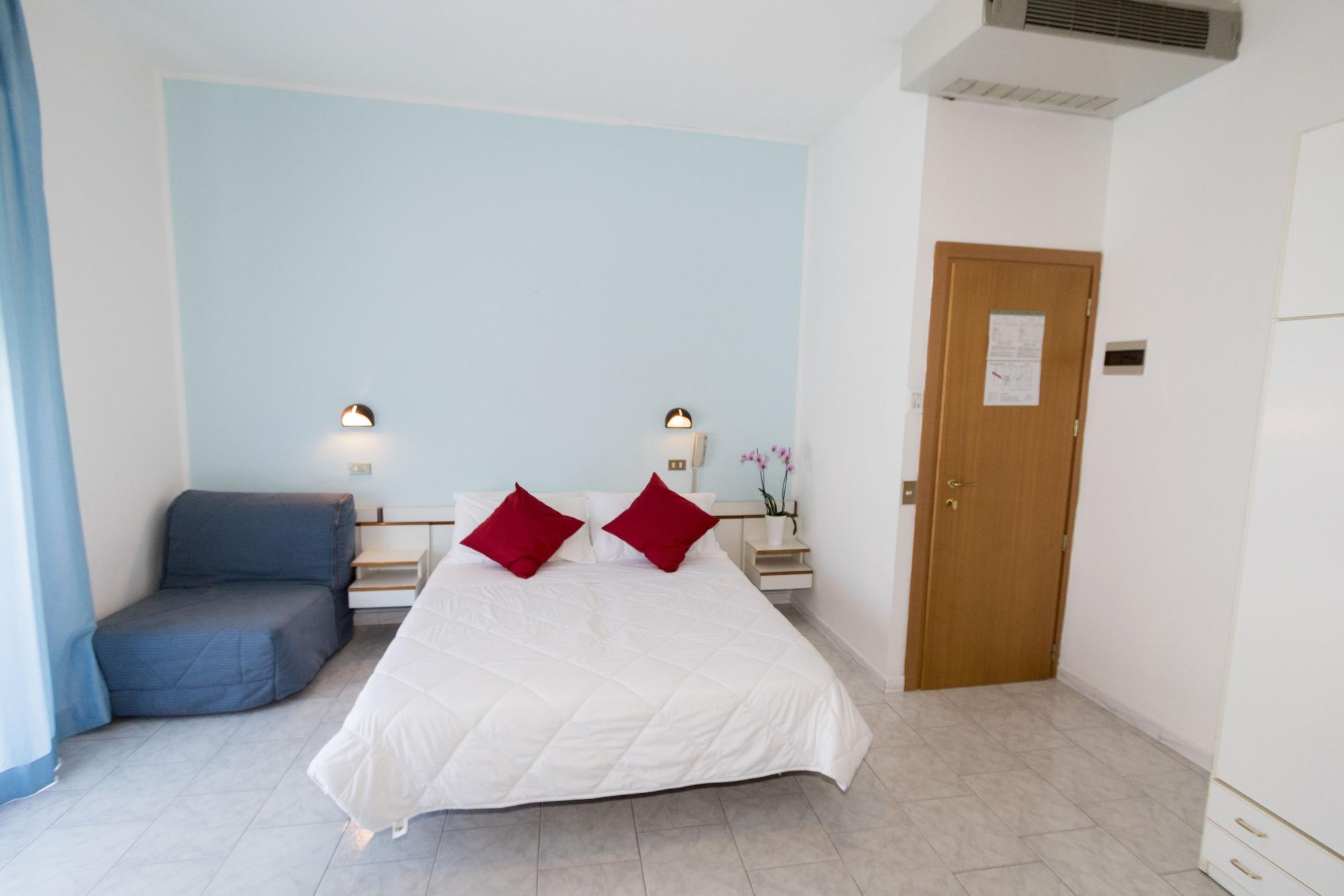 Hotel Giannella Ρίμινι Εξωτερικό φωτογραφία